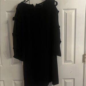 Express Black Cold Shoulder Long Sleeve Dress